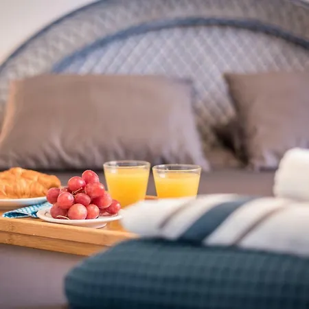 شقة F06 Costa Sol Accommodation, Big Terrace, Pool *